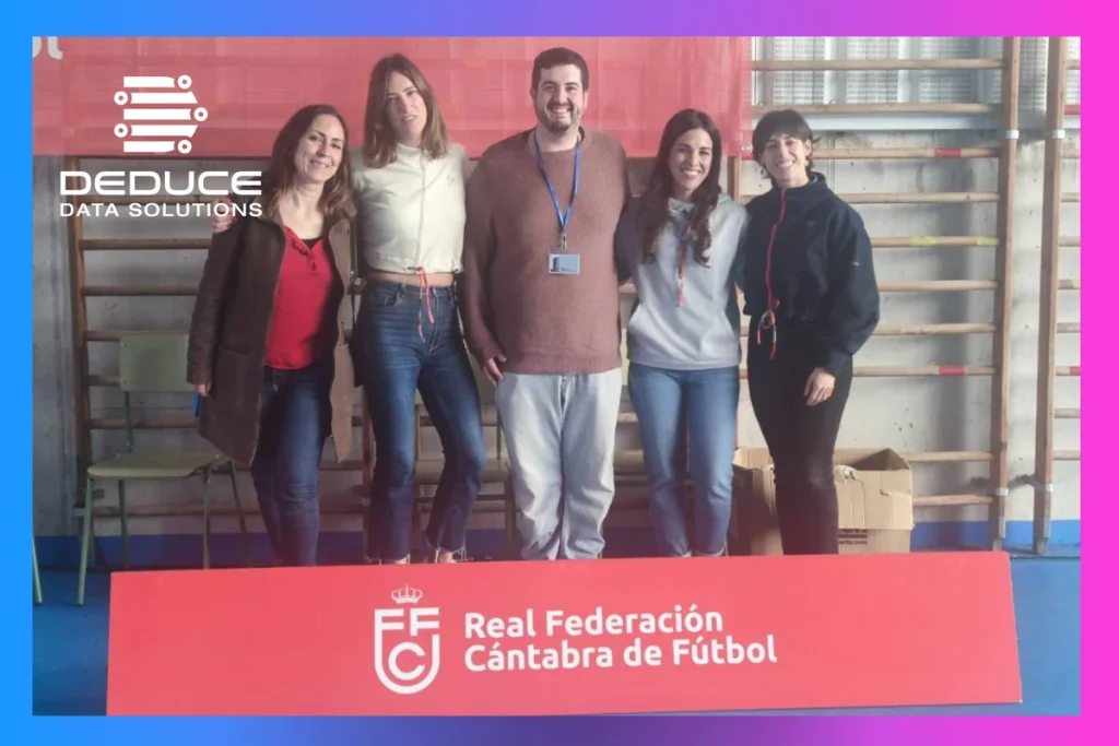 iniciativas solidarias de empresas 2024 y Representantes de las empresas patrocinadoras en el evento solidario del IES Augusto Cup 2024.