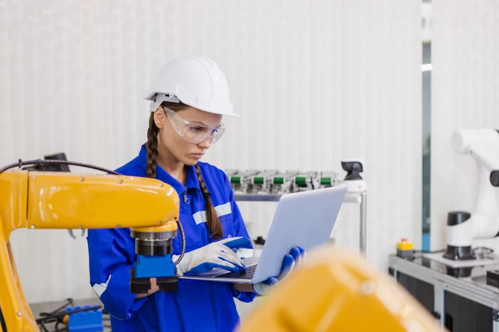 Control de un proceso industrial automatizado, base del ahorro energético con modelos