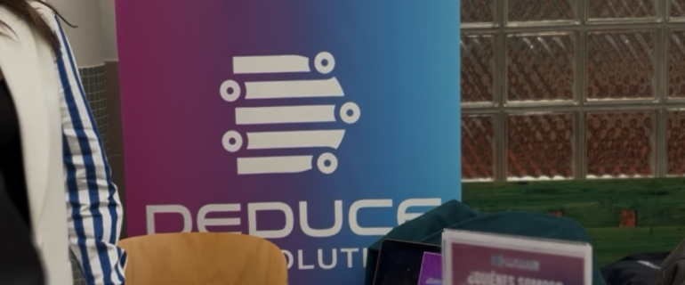 Ver fotos recientes Foto tomada en el stand de DDS en la feria del emple de la facultad de conomia en la universidad de cantabria el 12 de febrero del 2026